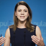 Dolores de Cospedal contará el chiste del finiquito a beneficio de Unicef