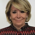 Archivan la causa contra la fuga de Esperanza Aguirre porque su escoba no llegó a posarse en el carril bus