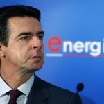 La Policía podrá entrar a encender la luz en las casas que consuman menos de 150 kWh