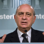 El ministro del Interior denuncia que muchos jueces “no hacen ni puñetero caso a su corazón”