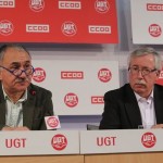 CCOO y UGT anuncian que seguirán haciéndose el muerto hasta que Rajoy pierda los nervios