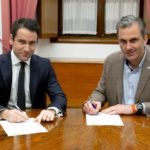 El pacto con VOX excluye finalmente que se pueda disparar sobre las personas que caminen deprisa